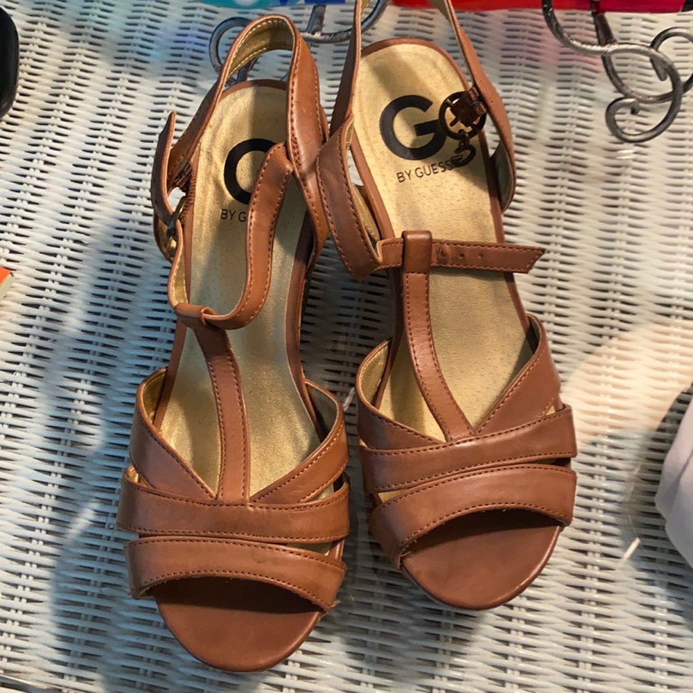 Guess brown leather wedges